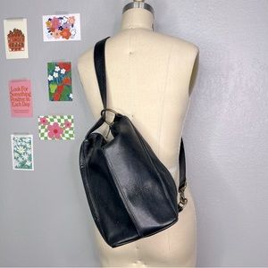 Hobo International Covertible Handbag black Leather